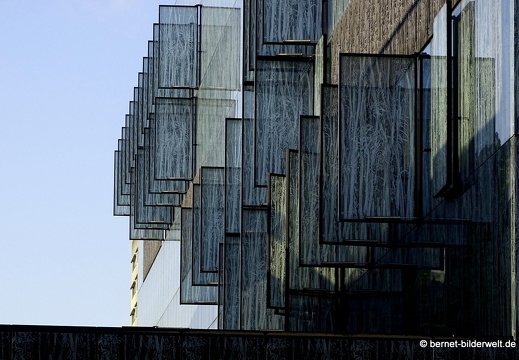 16-07-04-unigelaende-112