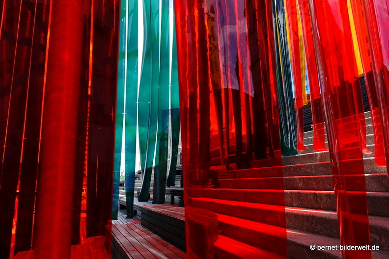 16-07-06-am centraal-polylesterkunst-060.JPG