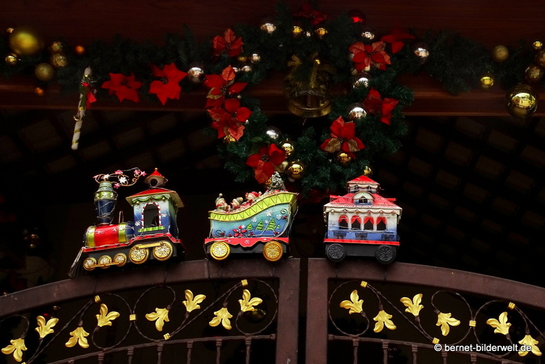 16-12-22-melaka-medan portugies-weihnachtsbeleuchtung-044 (2).jpg