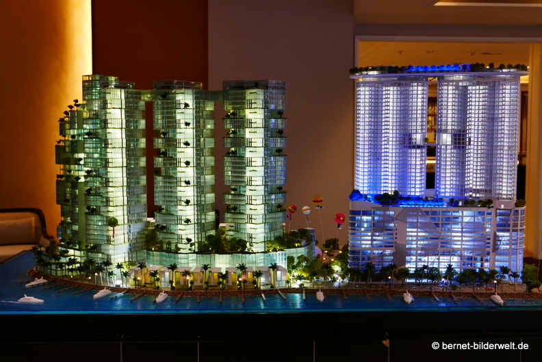 16-12-27-melaka-hatten square-071.jpg