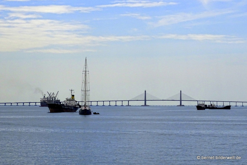 17-02-06-penang-faehre nach georgetown-044.JPG