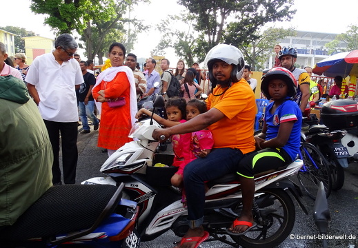 17-02-09-georgetown-thaipusam-2-093