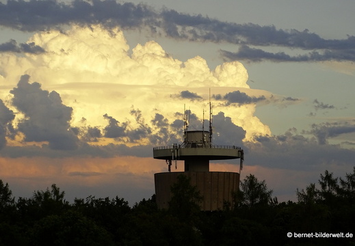 16-07-20-sonnenuntergang-wasserturm-001