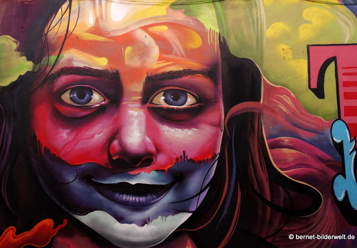 17-11-10-malaga-nachmittag-Plaza de la Victoria-graffito-007