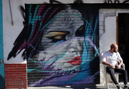 17-11-10-malaga-nachmittag-Plaza de la Victoria-graffito-026