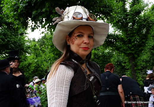 17-06-25-schlossgarten-steampunck-114