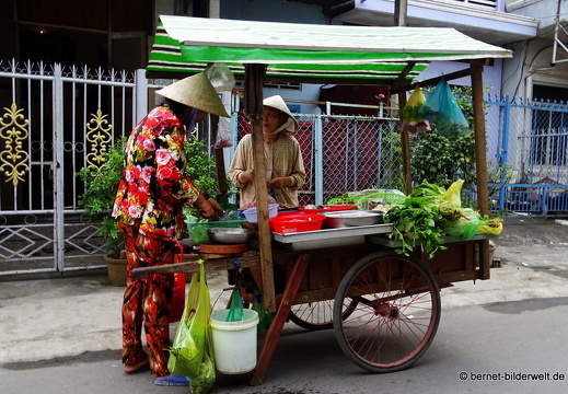 18-01-16-soctrang-fahrbarer vekaufsstand-