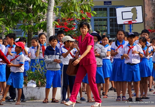 18-02-09-cantho-song cantho-schulkinder-001