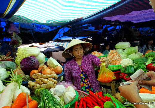 18-02-12-chaudoc-markt-028