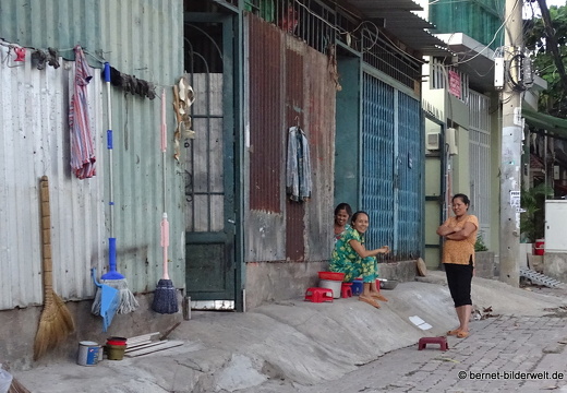 18-03-15-saigon-district2-umgebung manor-010