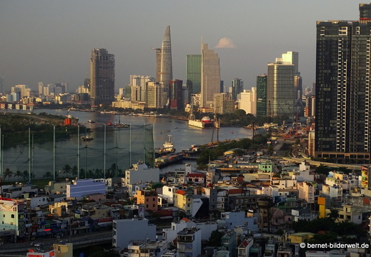 18-03-15-saigon-manor2-21og-sonnenaufgang-014