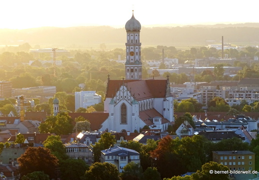 18-05-07-augsburg-hotelturm-28og-sonnenaufgang-009