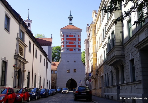 18-05-08-augsburg-rote tor-011