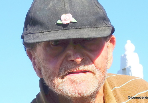 18-11-28-teguise-Obscure Point Of Horror Modern Art-skulpturengarten-005