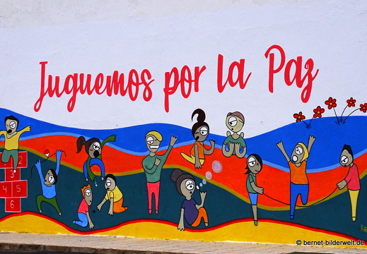 18-12-12-haria-lasst uns fuer den frieden spielen-003