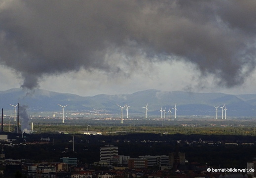17-10-02-aussicht-karlsruhe-regenwolken- 03.10.2017 09-53-36.2017 09-53-36