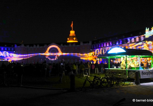 19-08-14-schlosslichtspiele-our only blue one-002