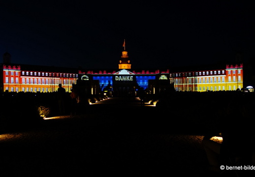 19-08-14-schlosslichtspiele-werbung-danke-