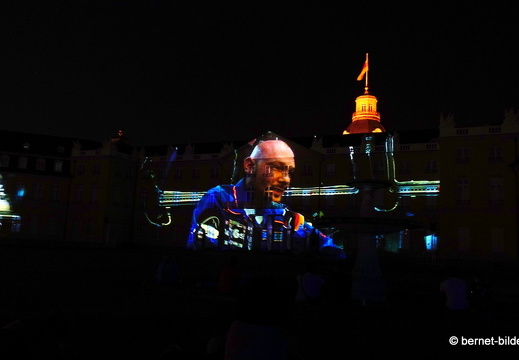 19-08-26-schlosslichtspiele-alexander gerst-