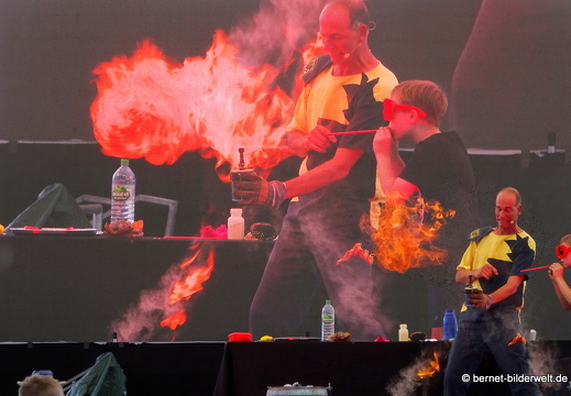 19-07-06-effekte-magic show-andreas-korn-mueller-027