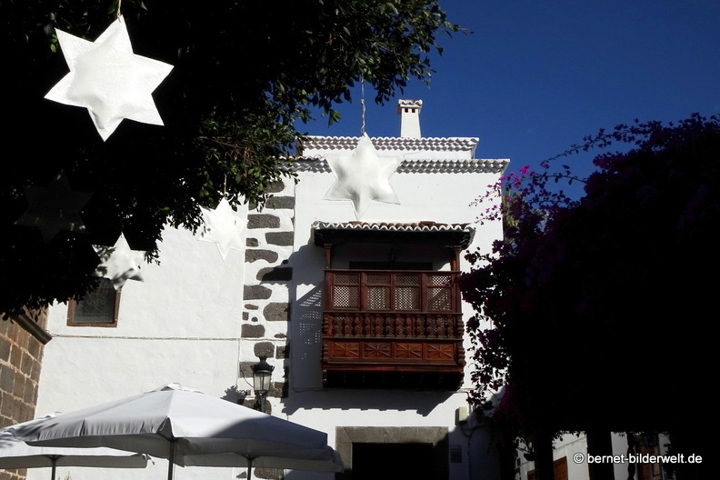 19-11-30-los llanos-weihnachtsdeko-strassen-005.jpg