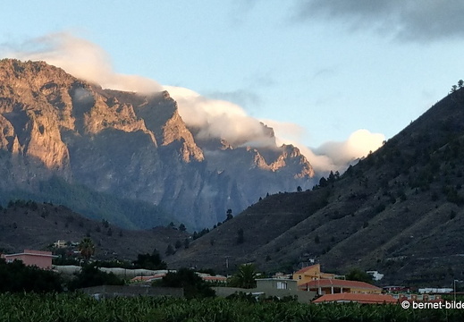 19-11-21-los llanos-busbahnhof-003