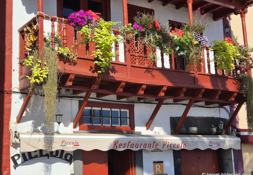 25-12-29-santa cruz-balkon-