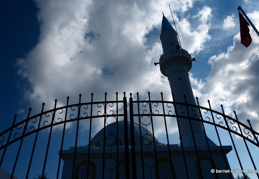 13-11-16-kumyali-cami-200