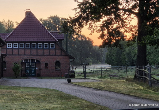 26-08-12-hiddingen-sonnenaufgang