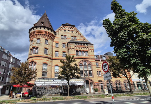 26-09-02-kriegstrasse-