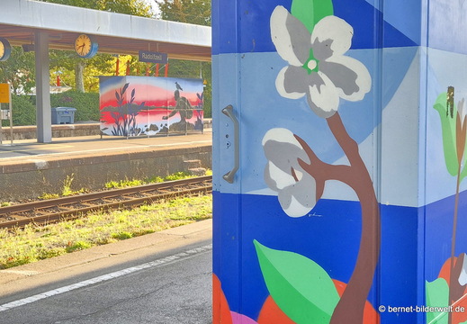 26-09-29-radolfzell-bahnhof-wandmalerei-001